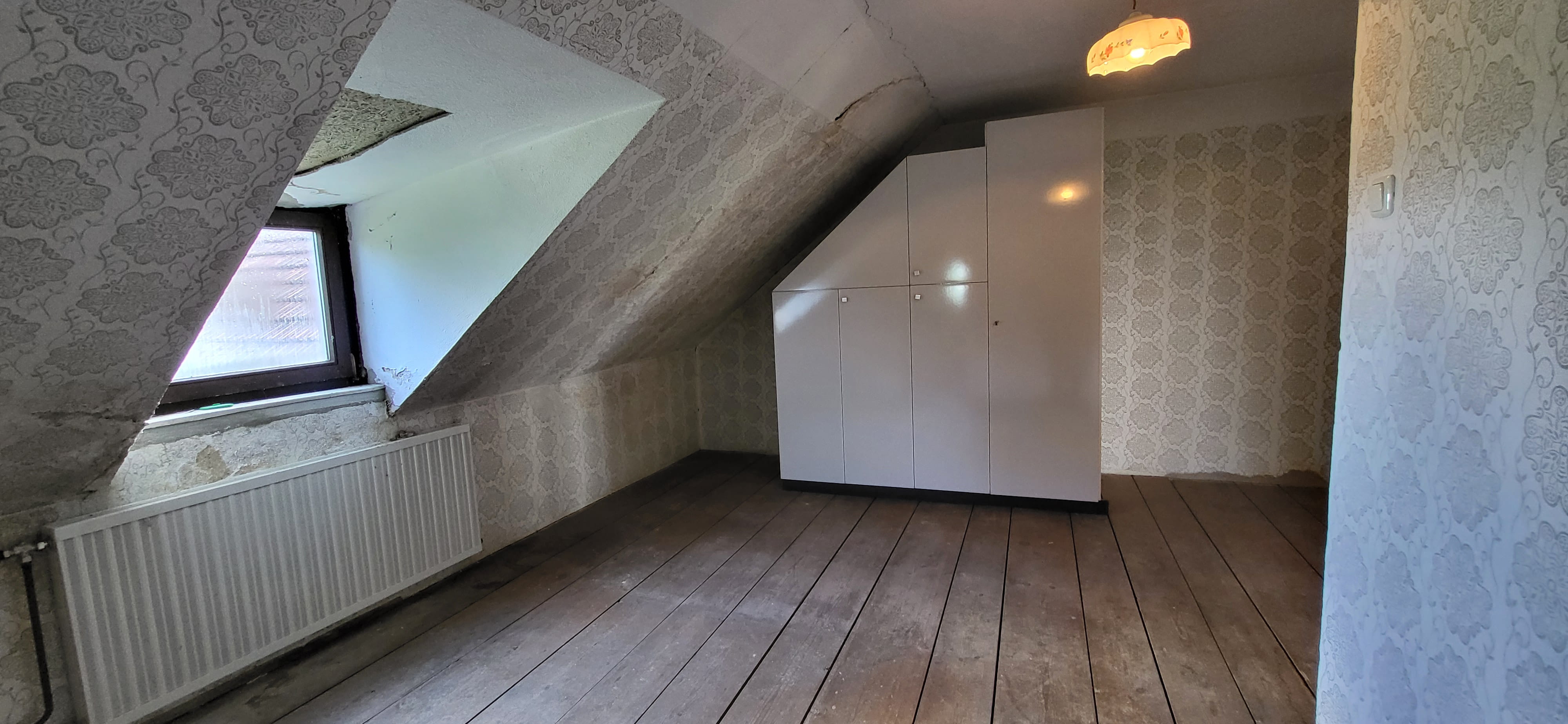 Dachgeschoß Raum 6